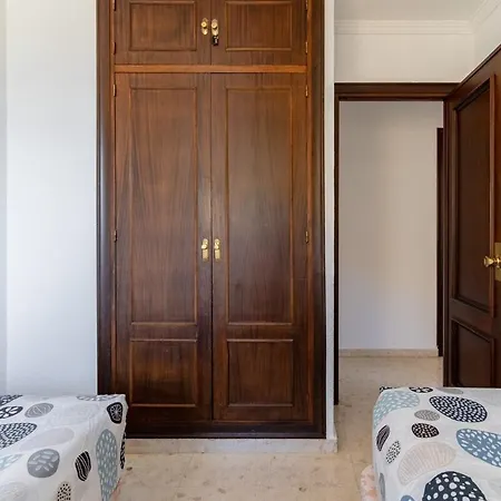 3 Bedroom Close To The Apartament Benalmádena