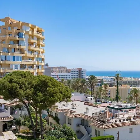 Apartment 3 Bedroom Close To The Benalmadena